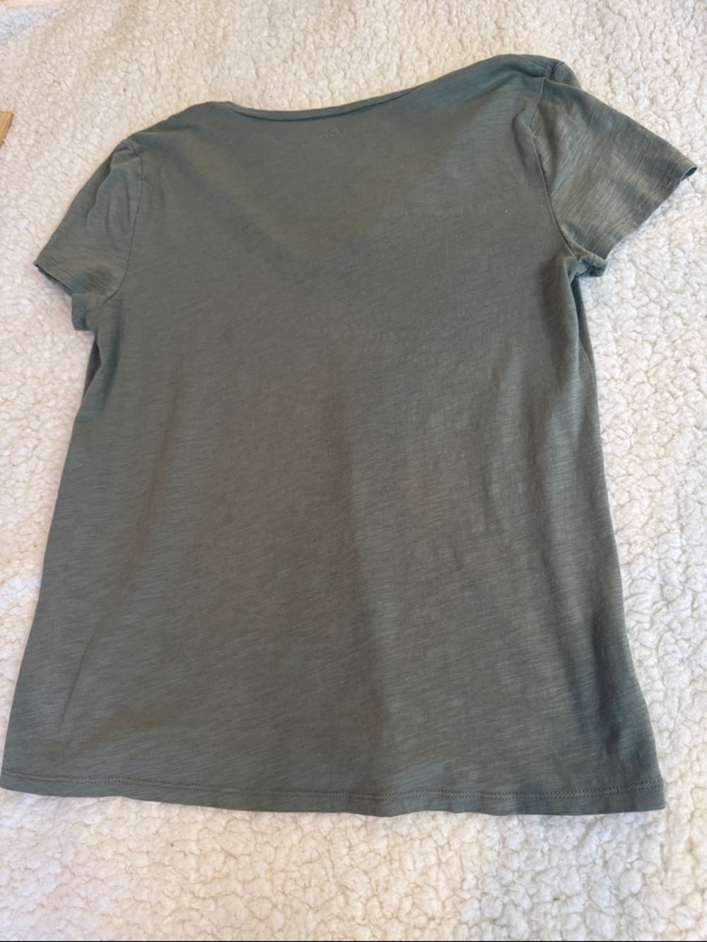 LOFT V-Neck Short Sleeve Tee in Muted Sage Green, size medium - Picture 8 of 8